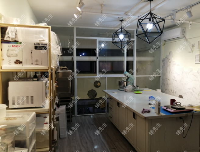 东莞市凤岗镇65㎡面包店店铺转让